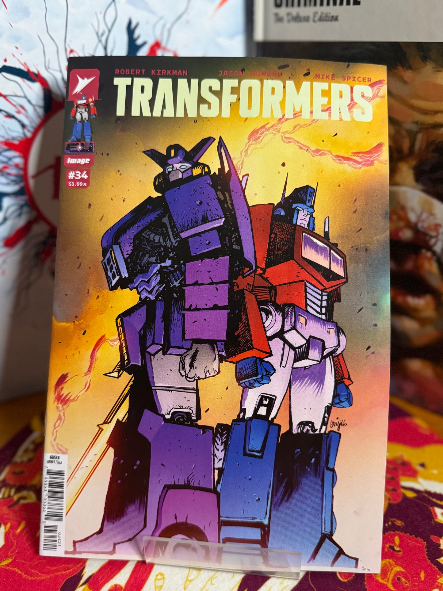 Transformers #34 cover by Daniel Warren Johnson