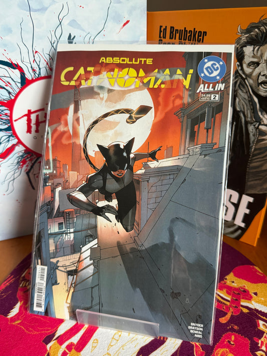 Absolute Catwoman #2