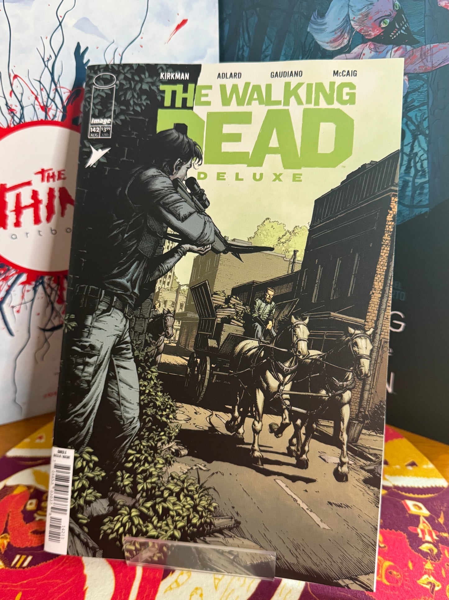 The Walking Dead Deluxe #142